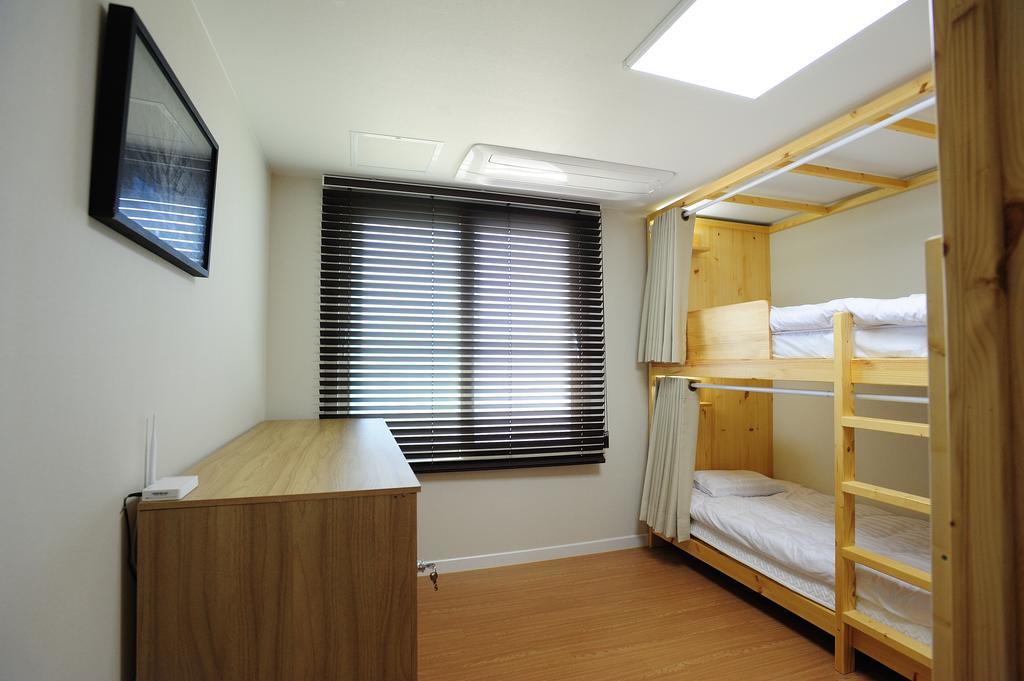 Hannah Guesthouse Чеджу Екстериор снимка