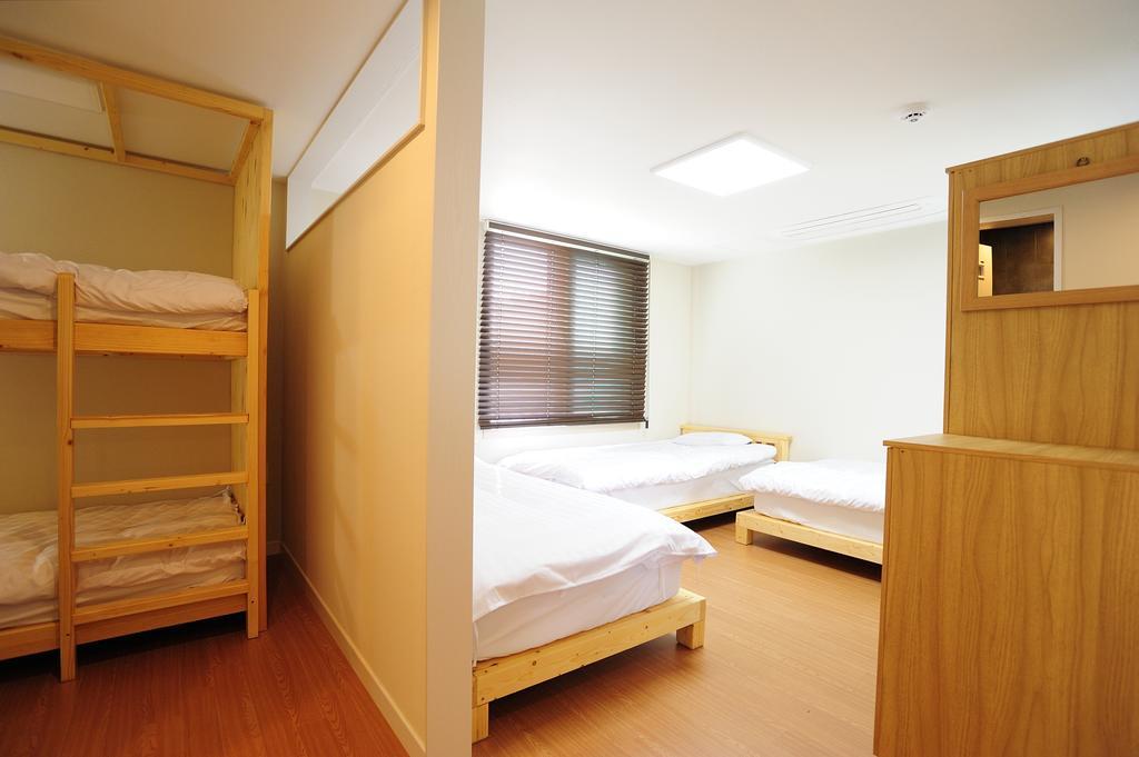 Hannah Guesthouse Чеджу Екстериор снимка